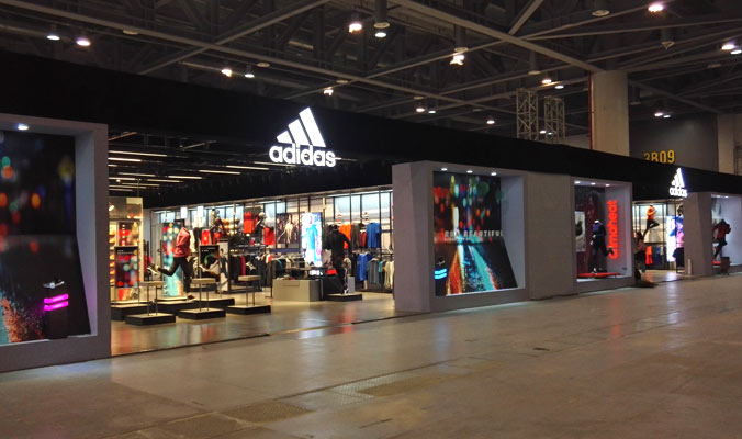 adidas活动执行